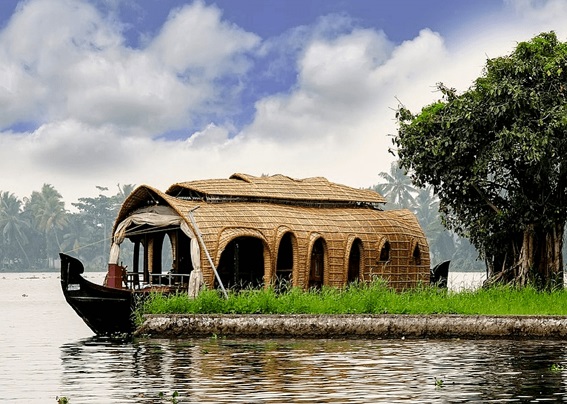 houseboat tour